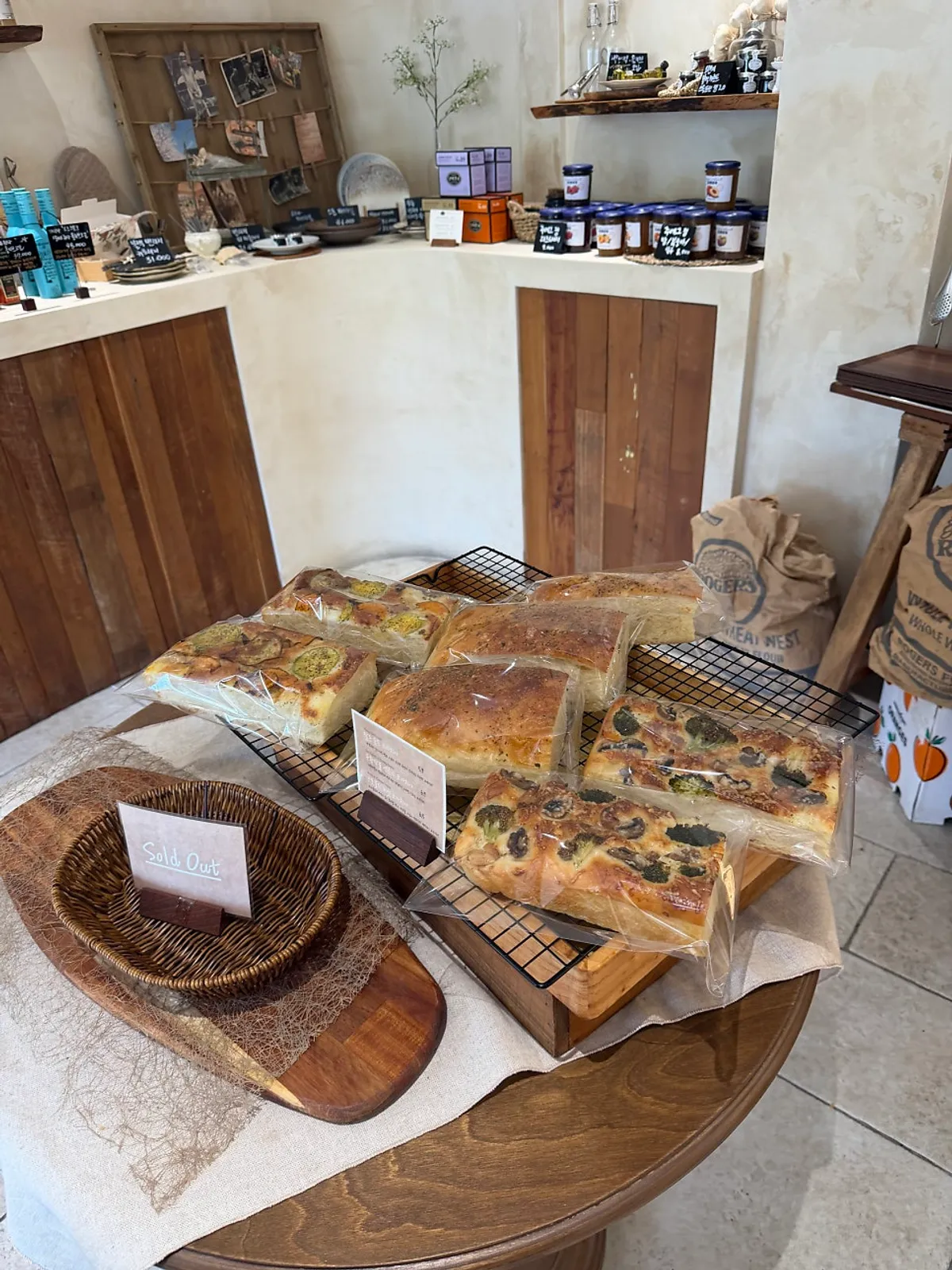 Mandali To Go café near Ilgwang Beach