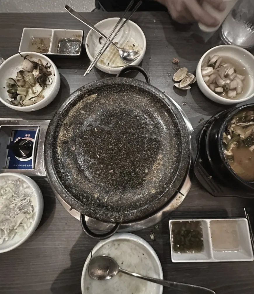 볶음밥과 함께 나온 양념단무지