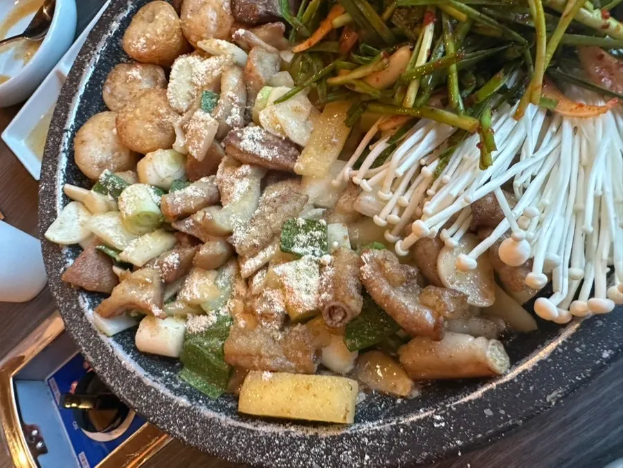 곱이 가득한 소곱창 부위