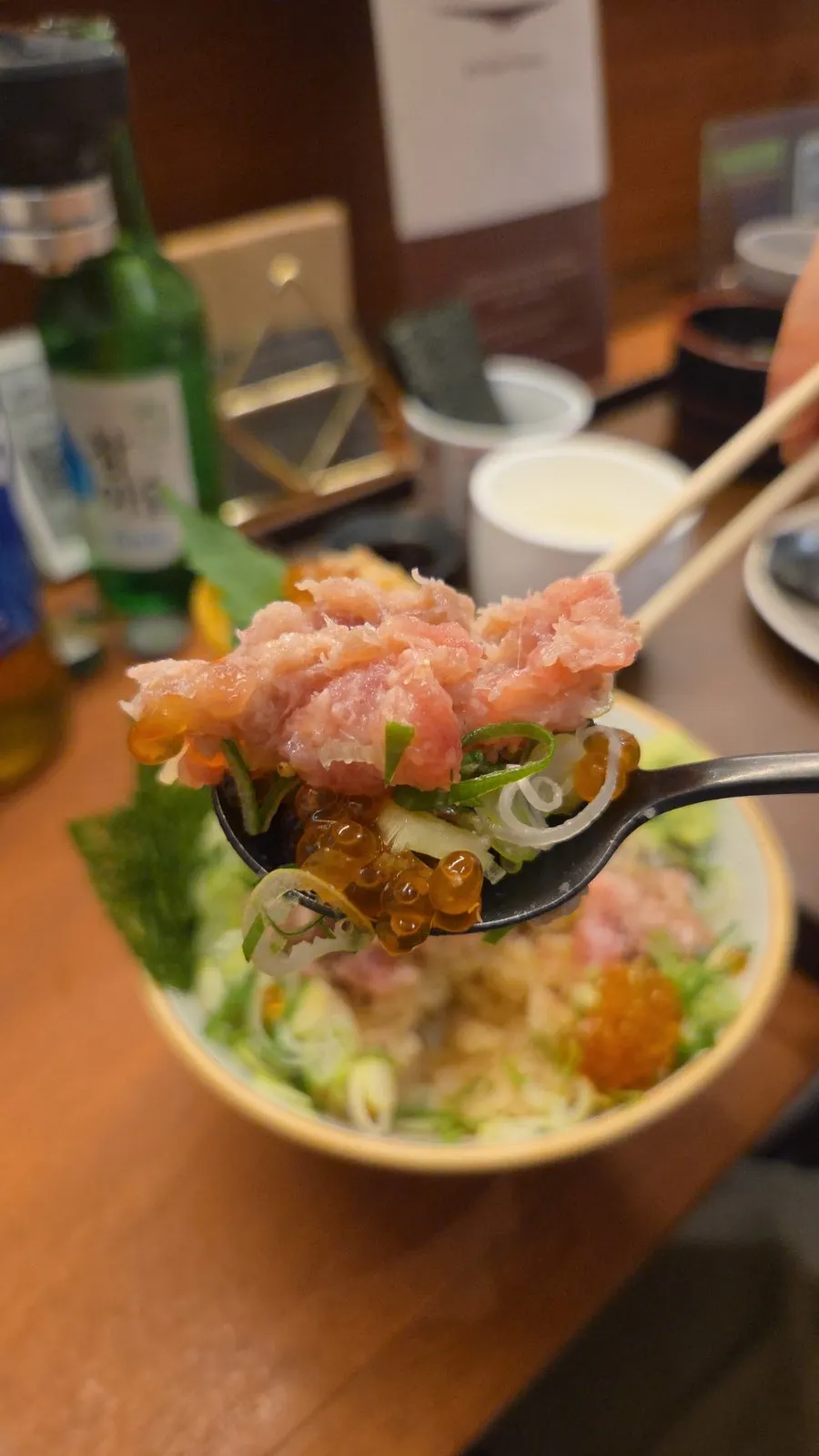 Ilpum-dong and drinks set on the table