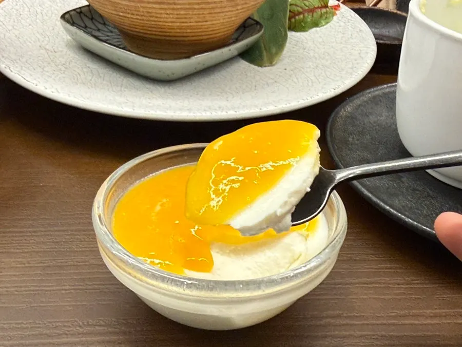 Mango-topped dessert to finish the meal