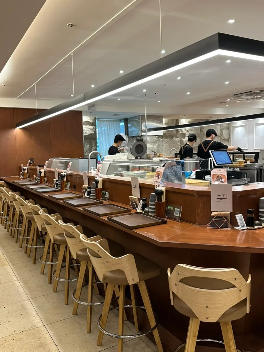 일품 여의도점 바 테이블 다찌석