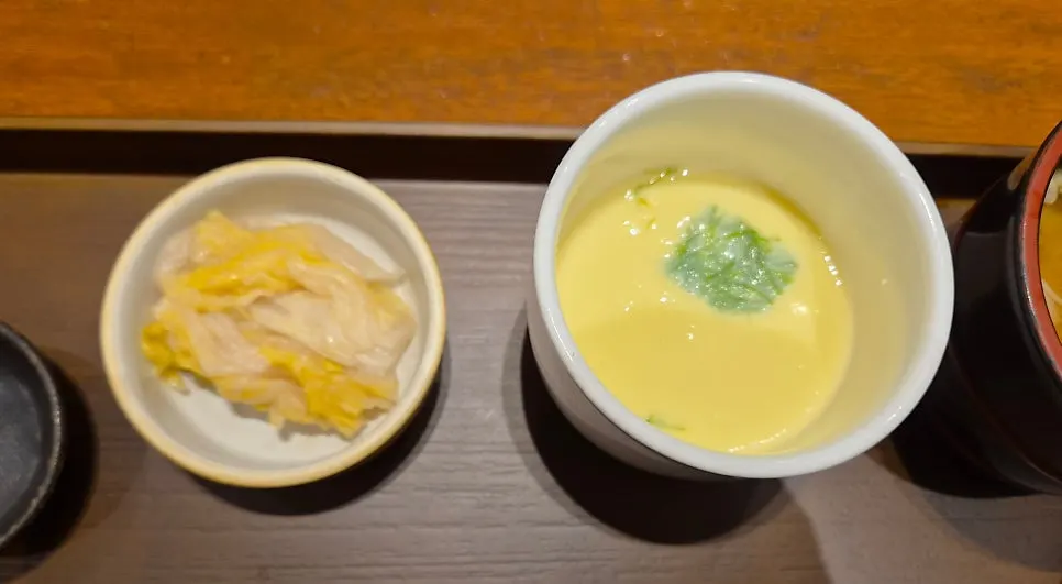 A spoonful of steamed egg