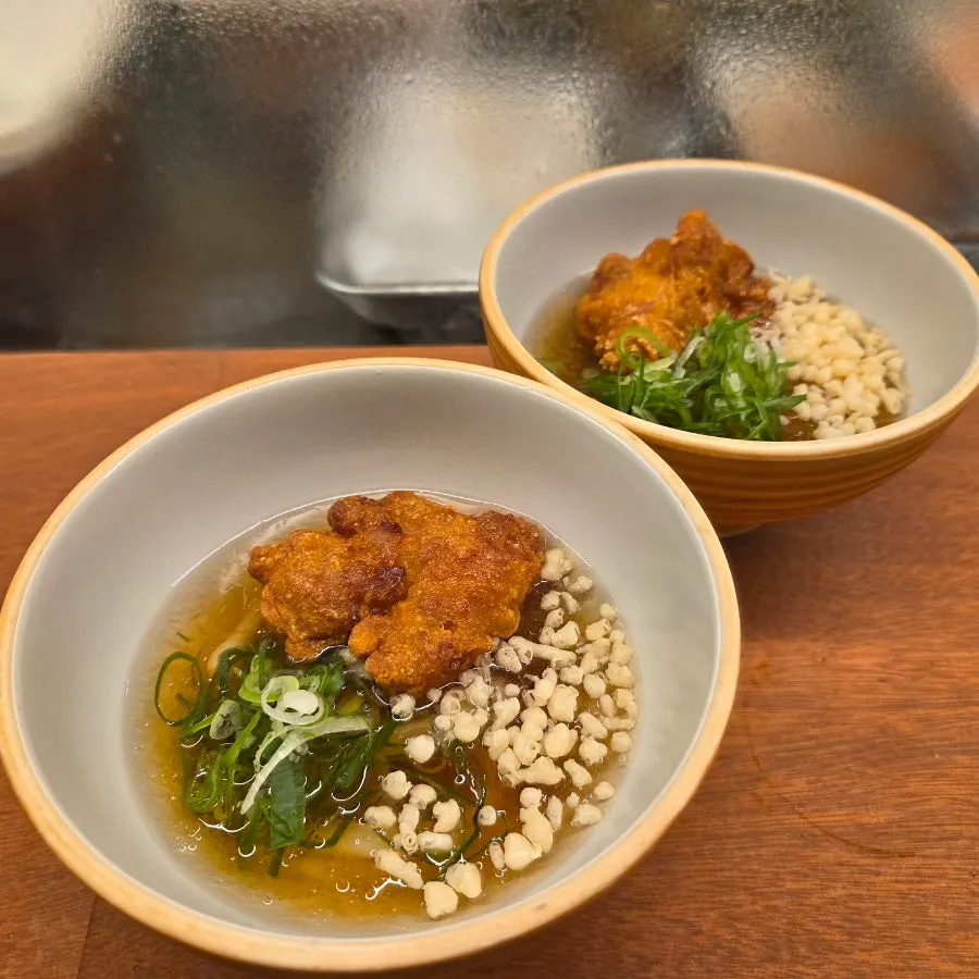Cold udon and karaage served alongside the meal
