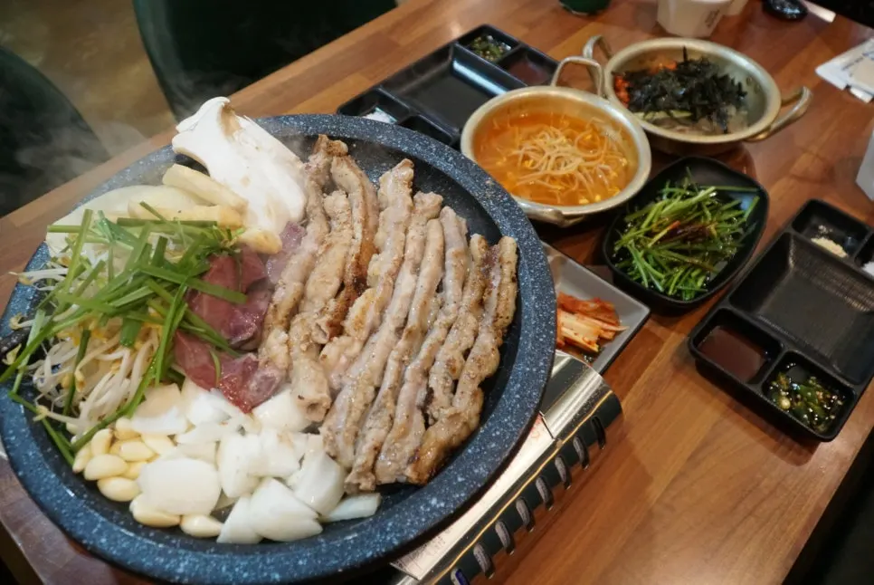 2 servings of pre-seared Ilpum Hanwoo Gopchang