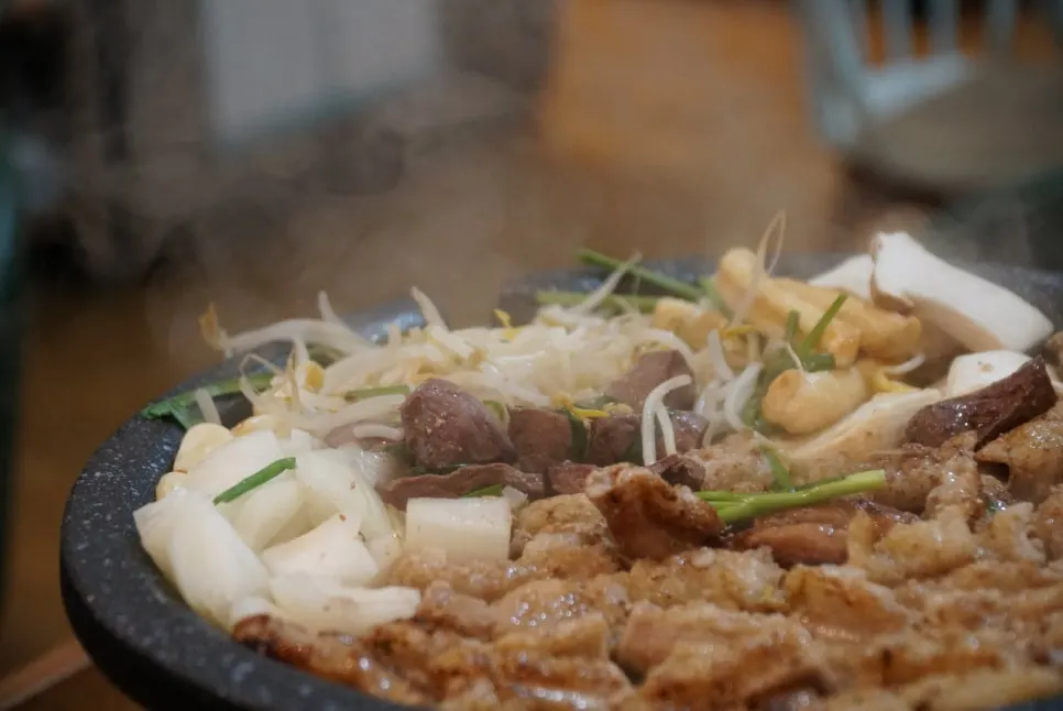 Dinner table set centered around gopchang