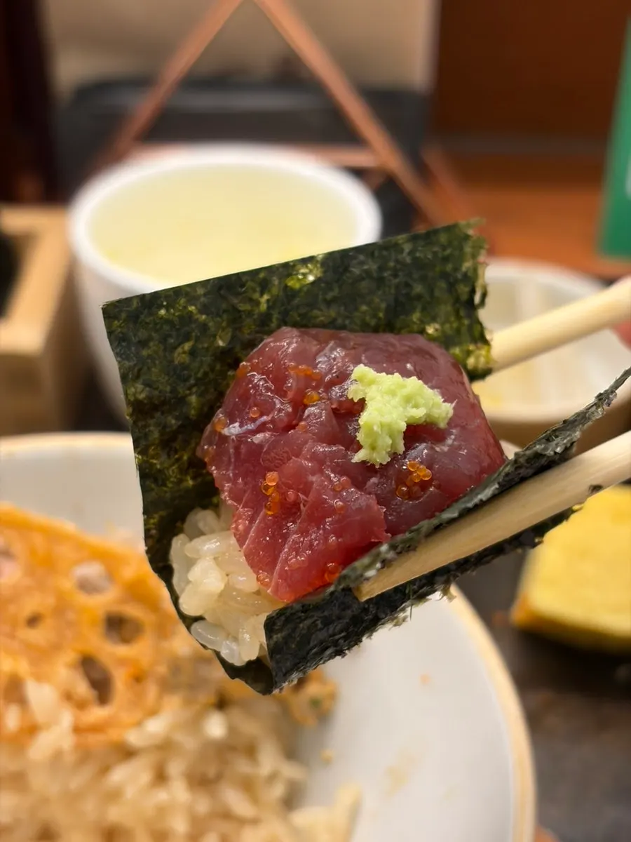 김과 함께 싸 먹은 참치