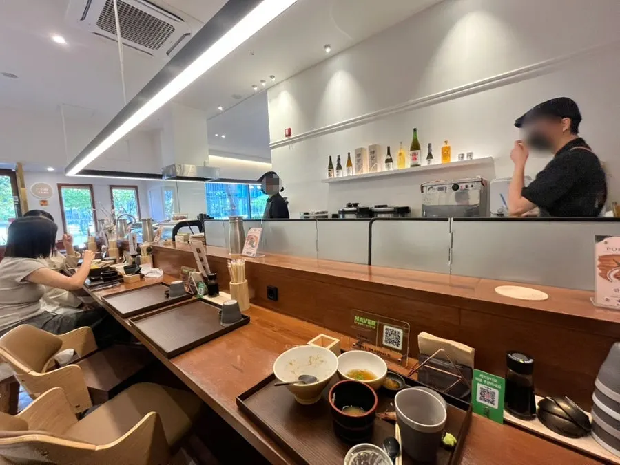 Counter seating at Ilpum Magok