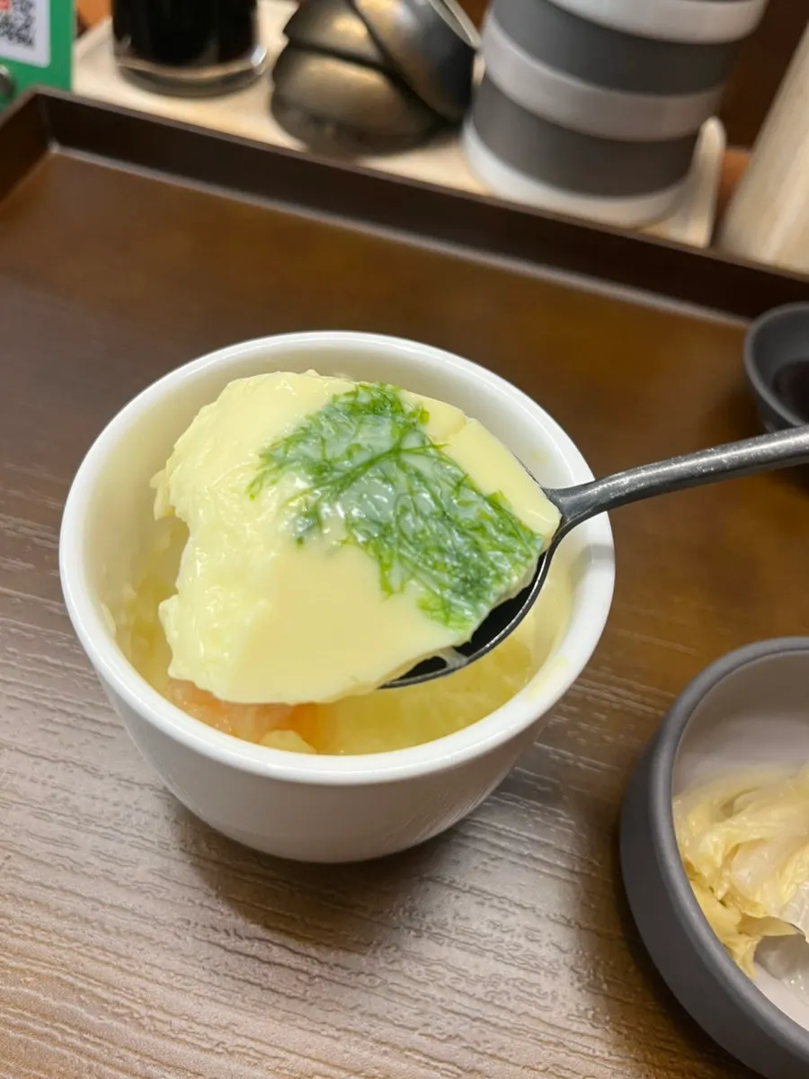 A bowl of smooth chawanmushi