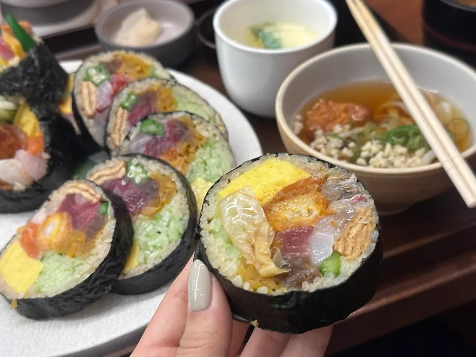 팔뚝만 한 일품 후토마끼