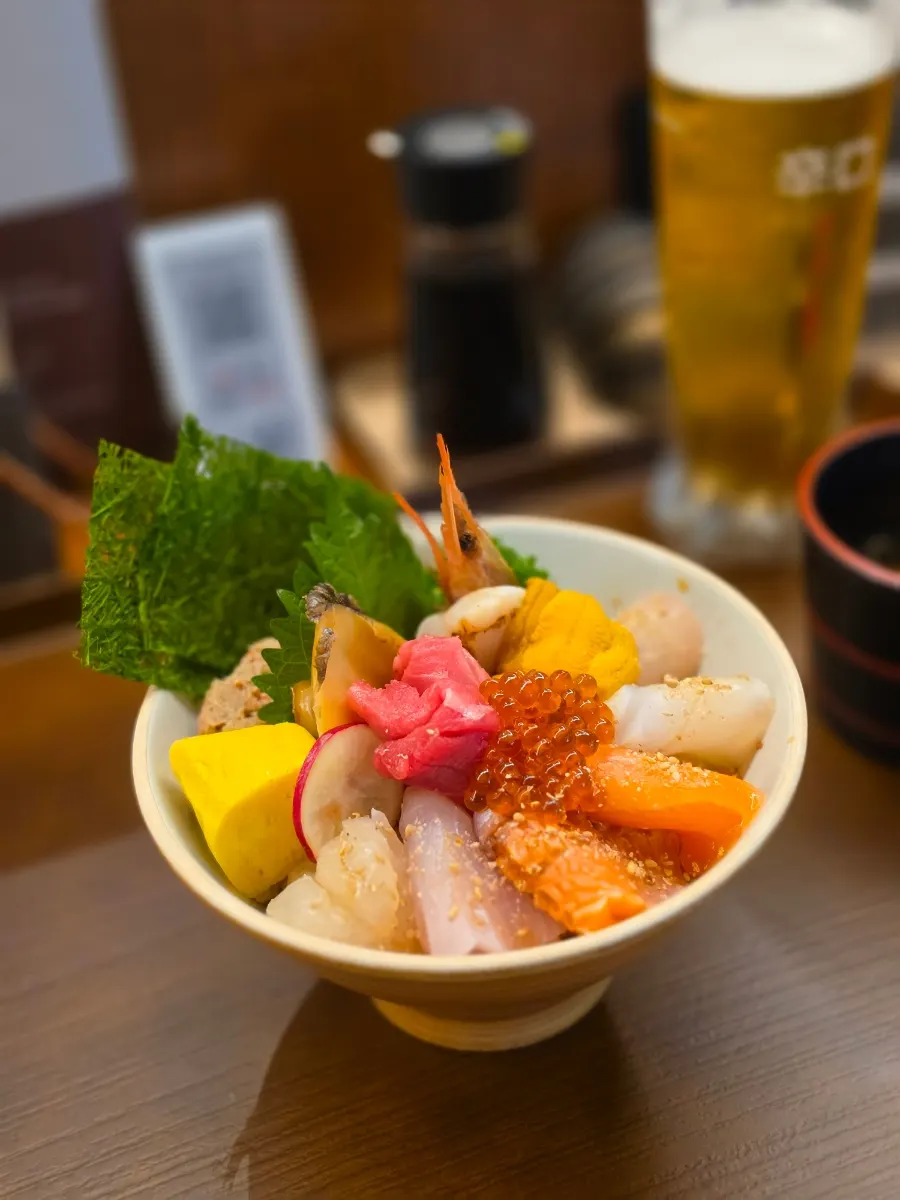 A bowl of premium kaisendon piled high with seafood