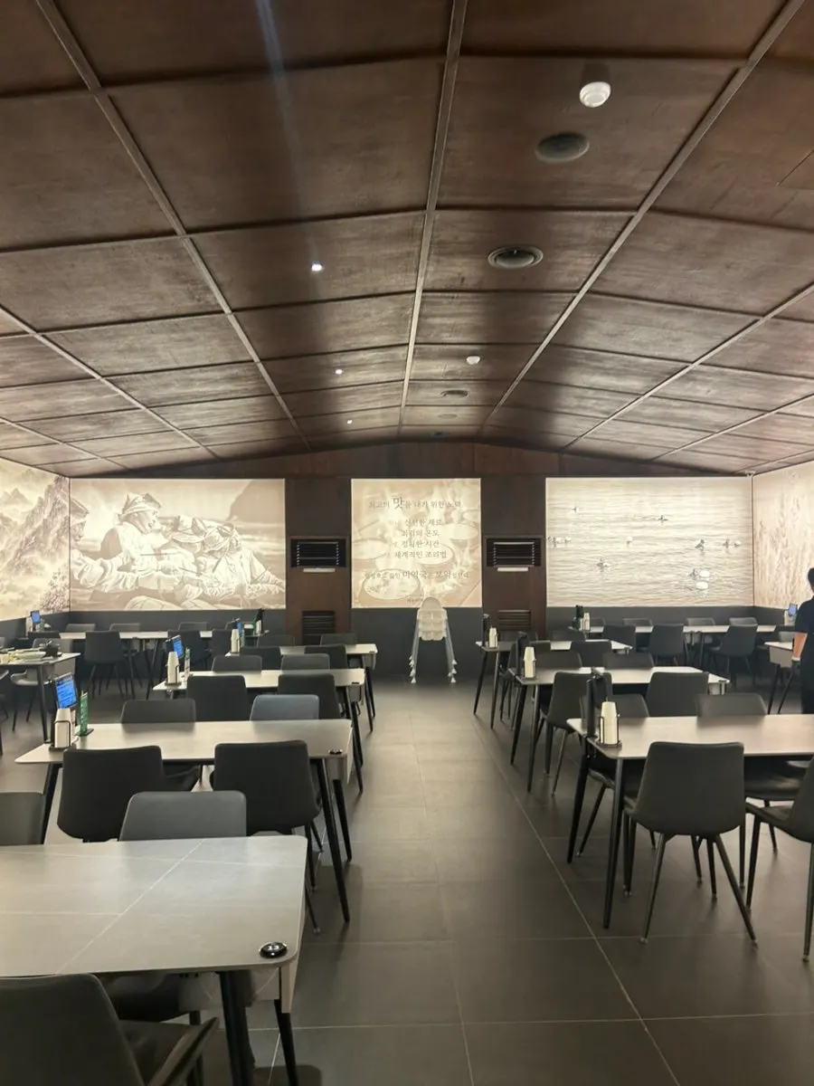 Spacious interior of Haenon Miyeok