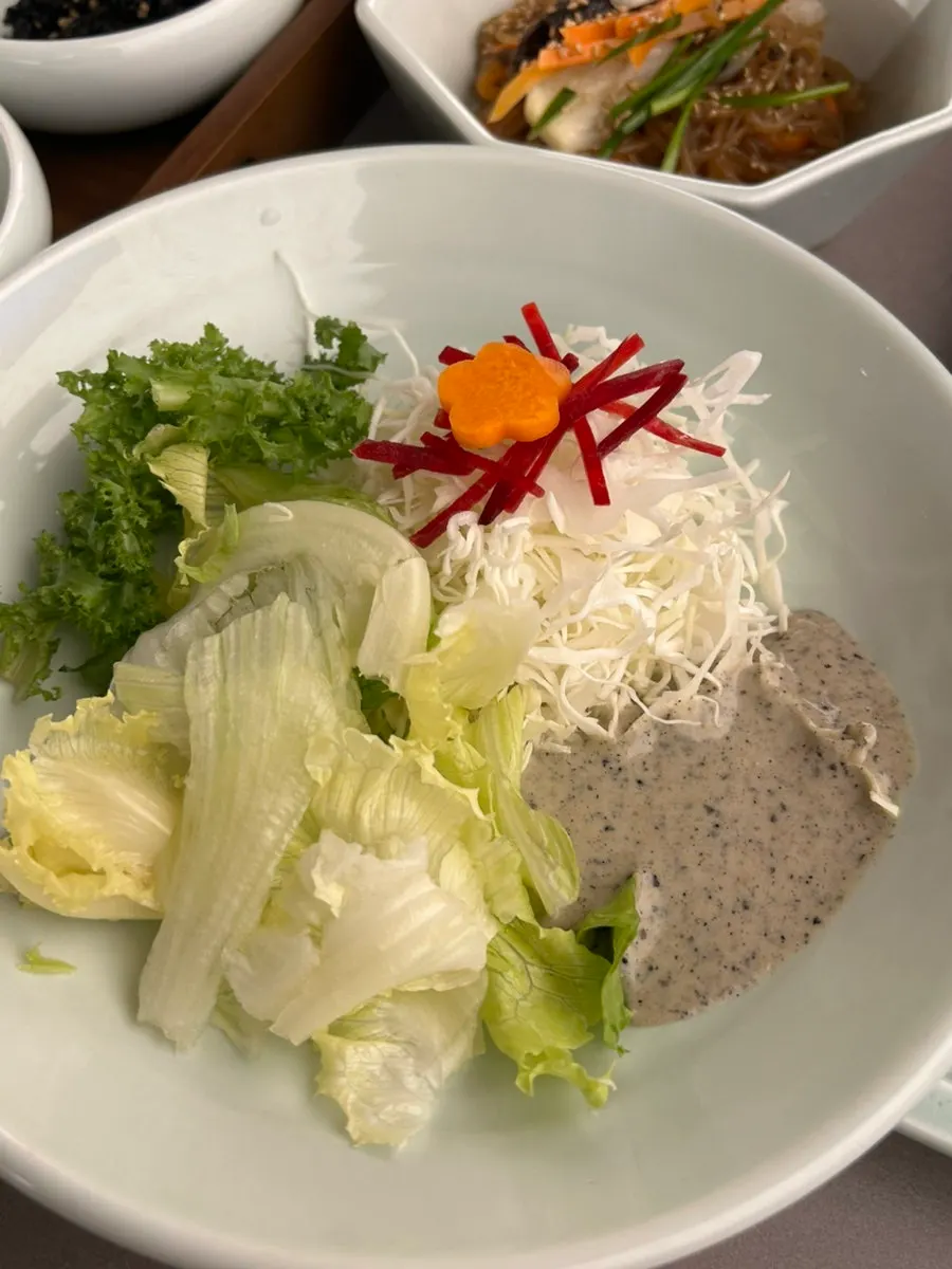 Neatly arranged set-meal side dishes