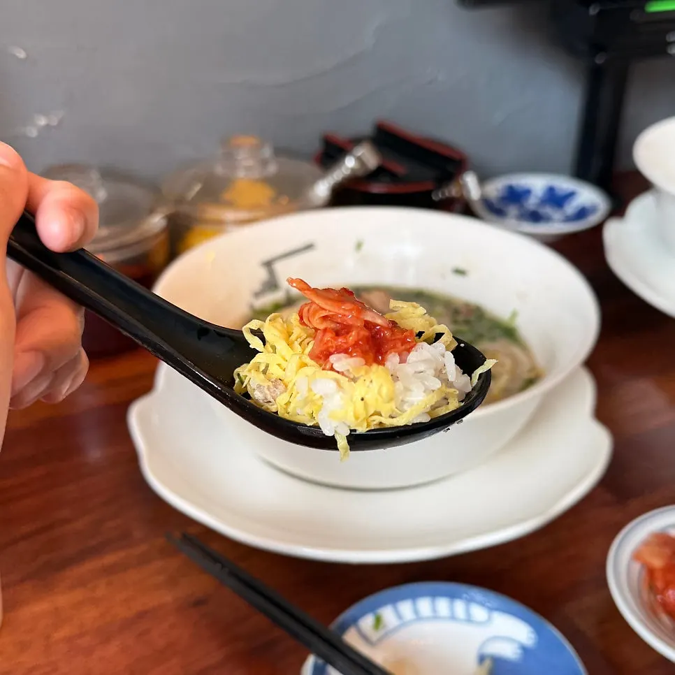 라멘 국물과 다마고밥 조합