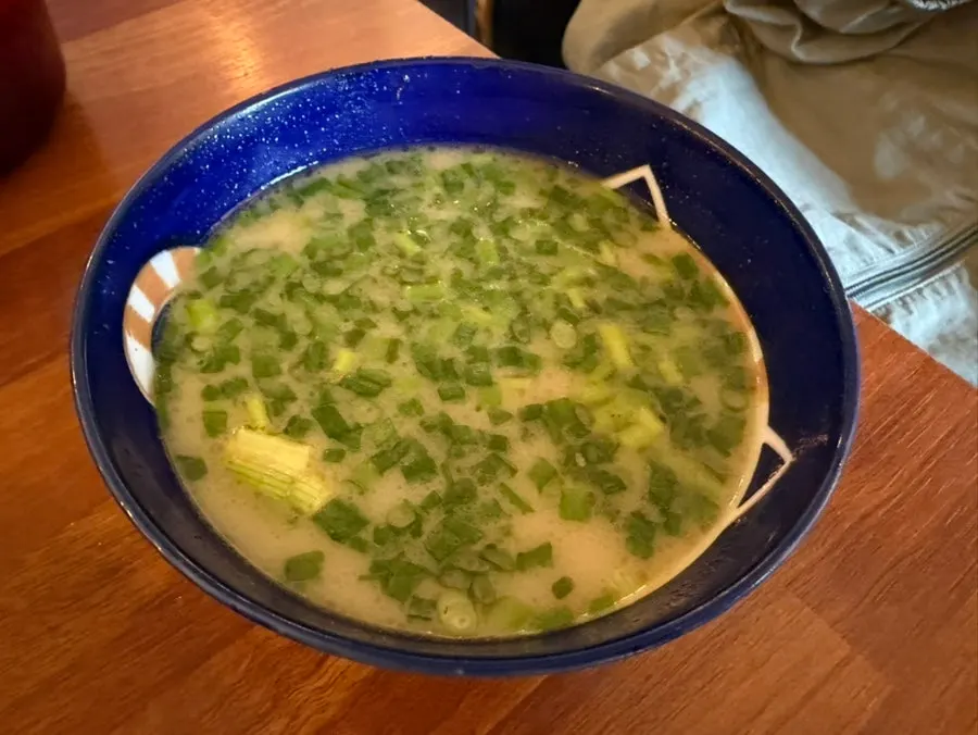 Eating a bowl of ramen together with the child