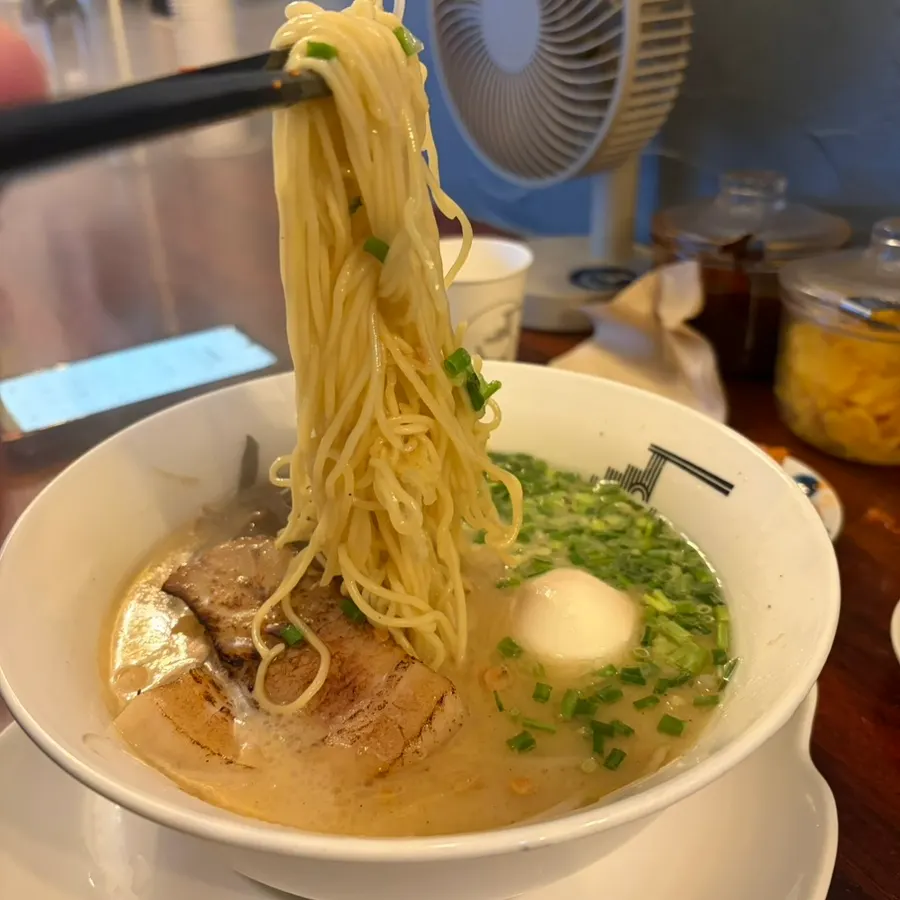 Gyedan Ramen base flavor with tonkotsu broth