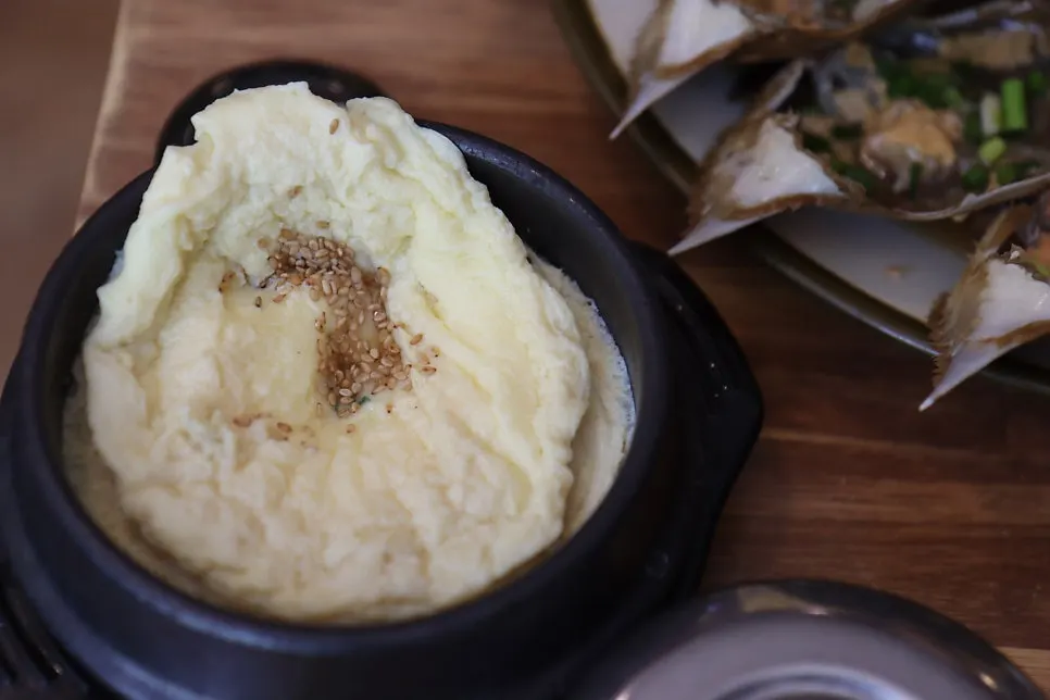 Generous unlimited refill meal spread