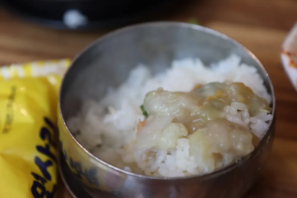 Soy-marinated crab full of roe and meat