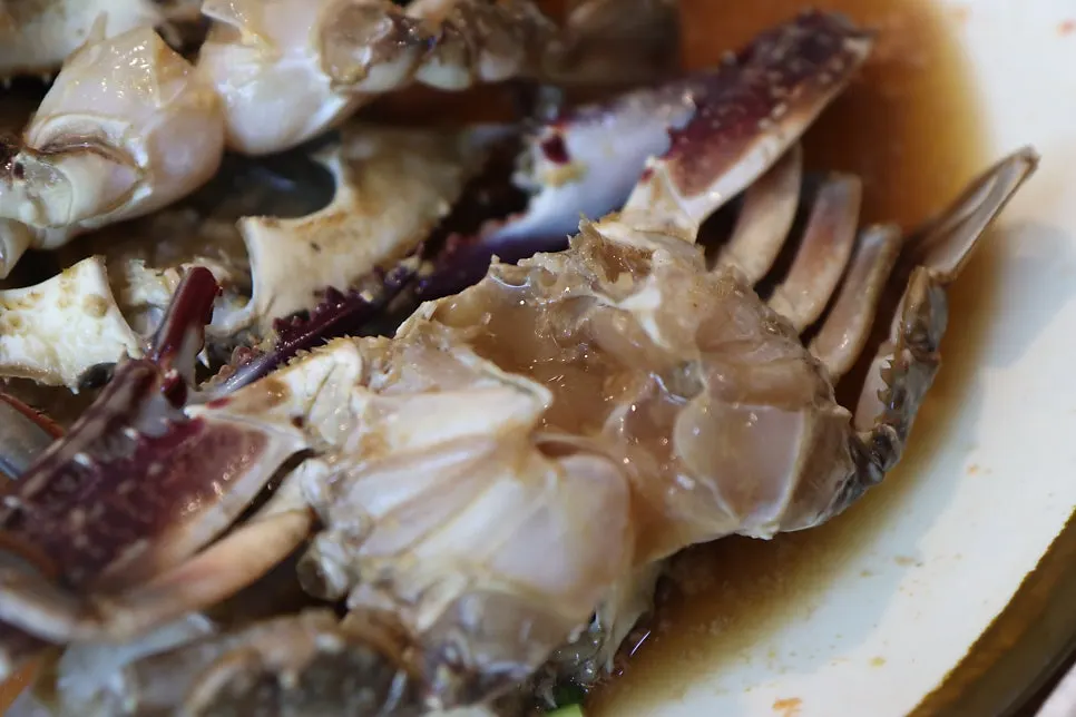Meaty spicy marinated crab