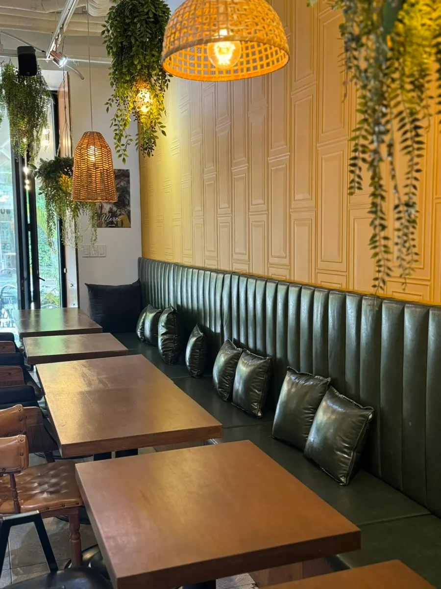 Fresh, green interior atmosphere of Like Like Juyeop