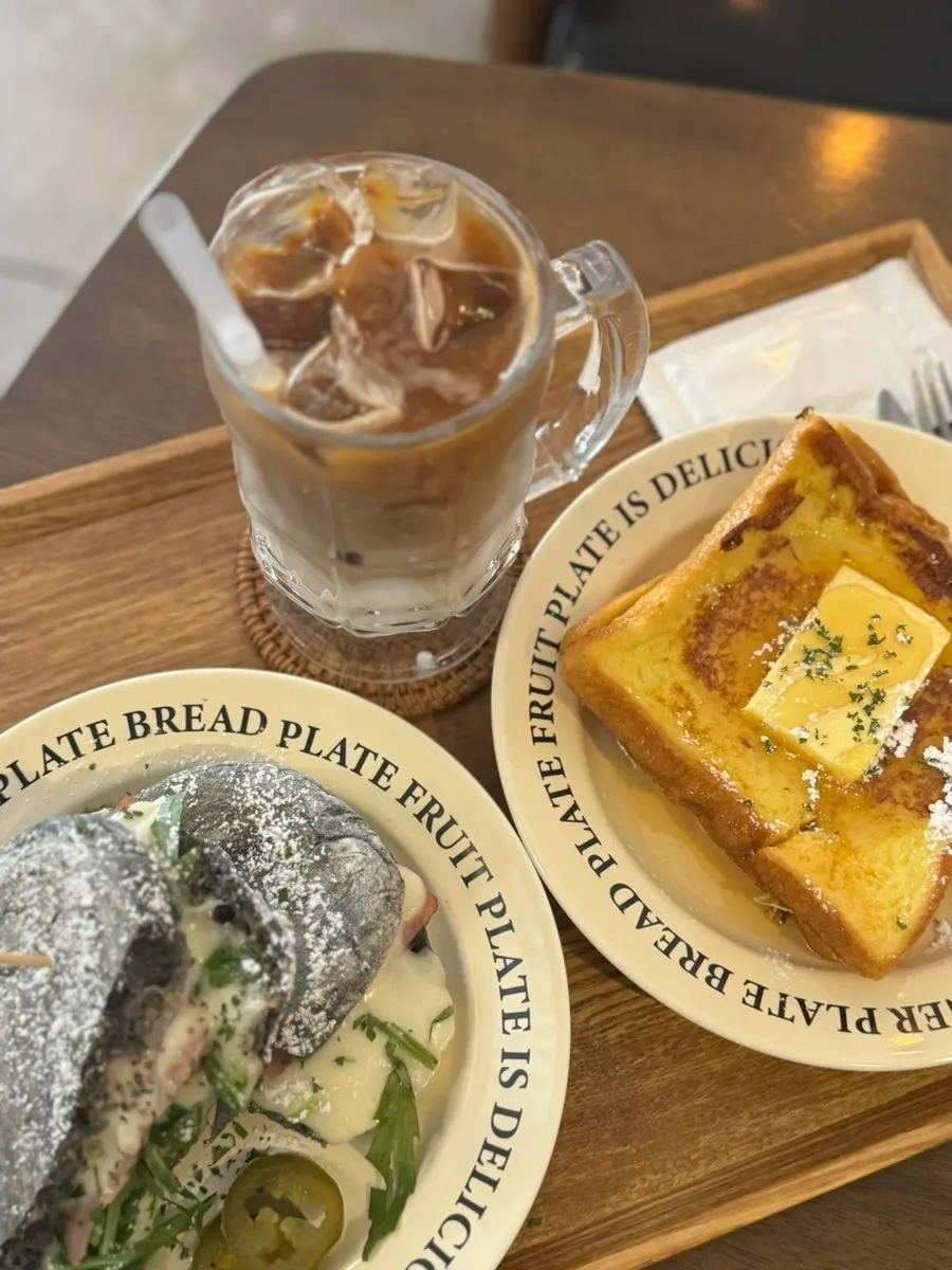 A prettily plated brunch dish