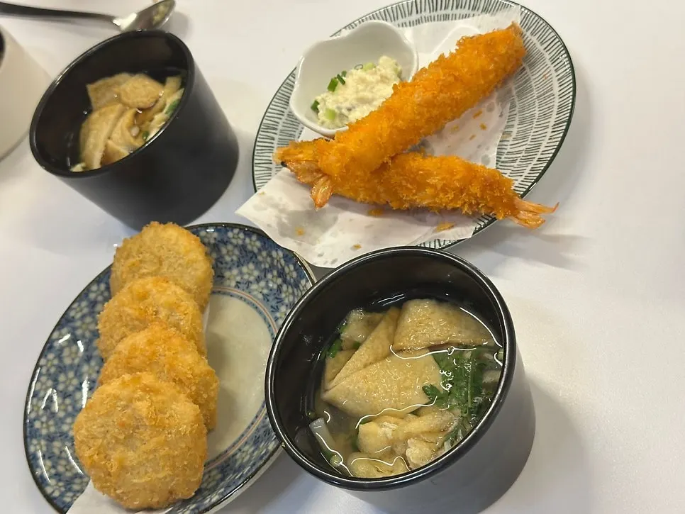 Abalone innard porridge served separately for the kids