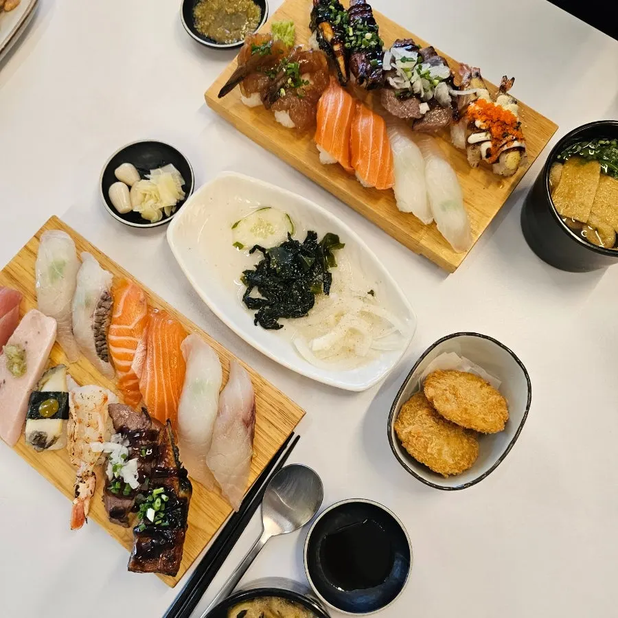 Hwangje Sushi menu guide