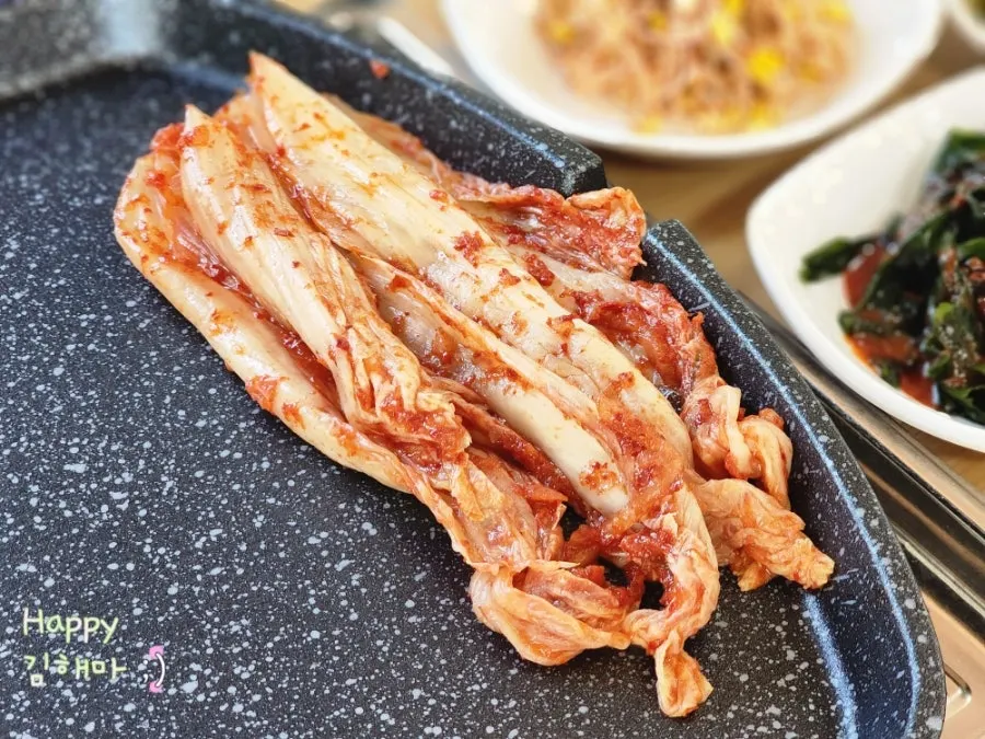 포슬포슬한 뚝배기 계란찜 서비스