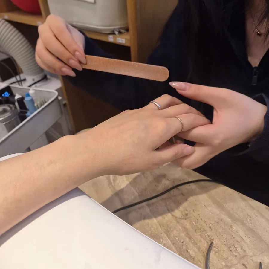 네일 시술 전 손톱