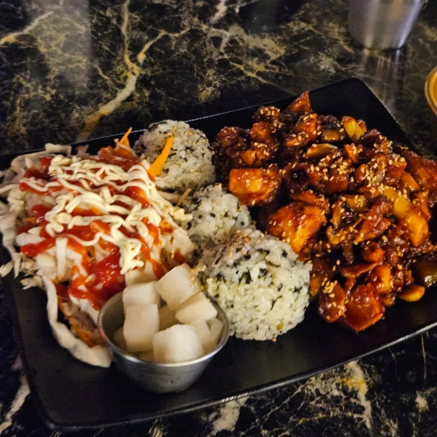 Mixing the Jjikoba self-serve chibap