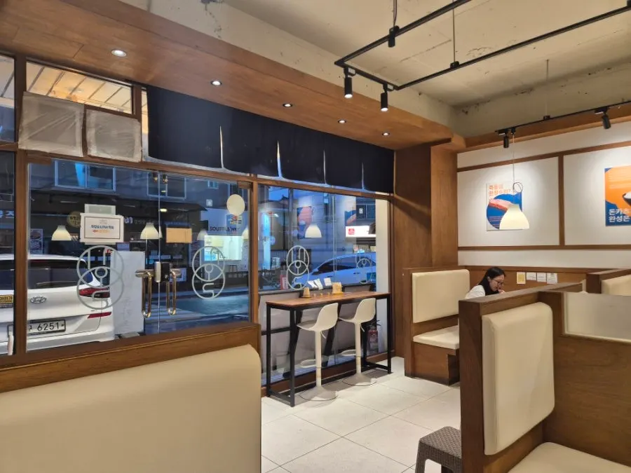Parking information for Sioldon Ilwon Branch
