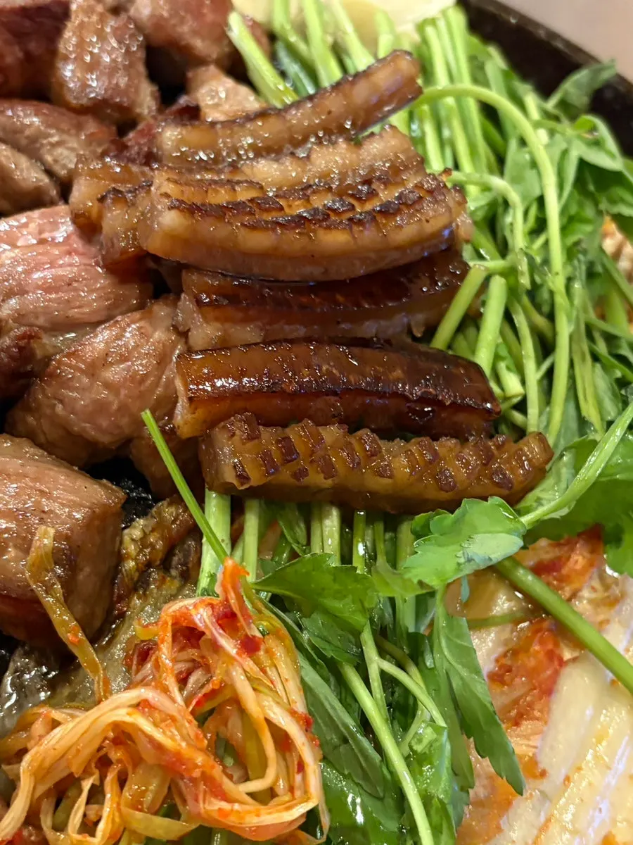 Grilled pork skin included in the set at Imdaejang