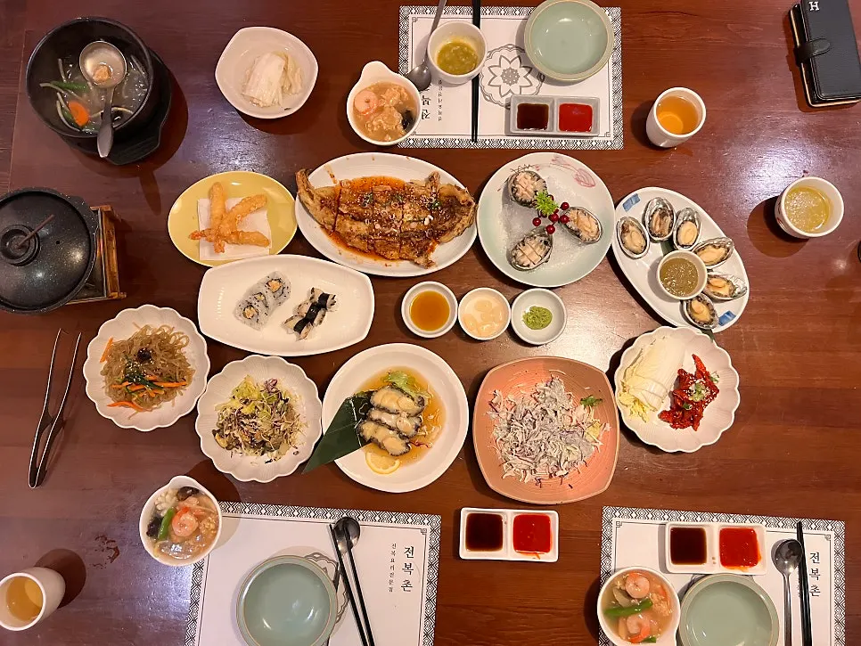 Susunan meja selepas memesan Abalone Set Meal