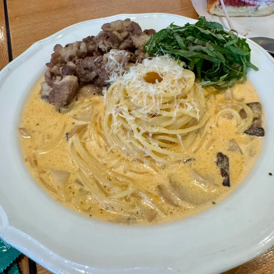 Spicy beef brisket cream pasta