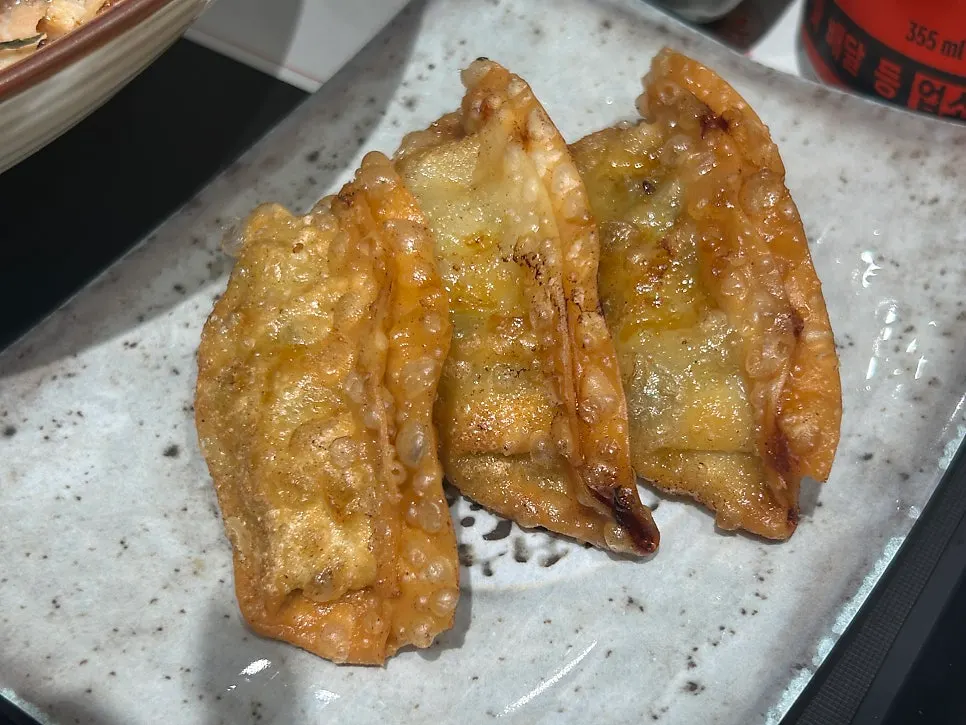통삼겹차슈를 올린 마제소바