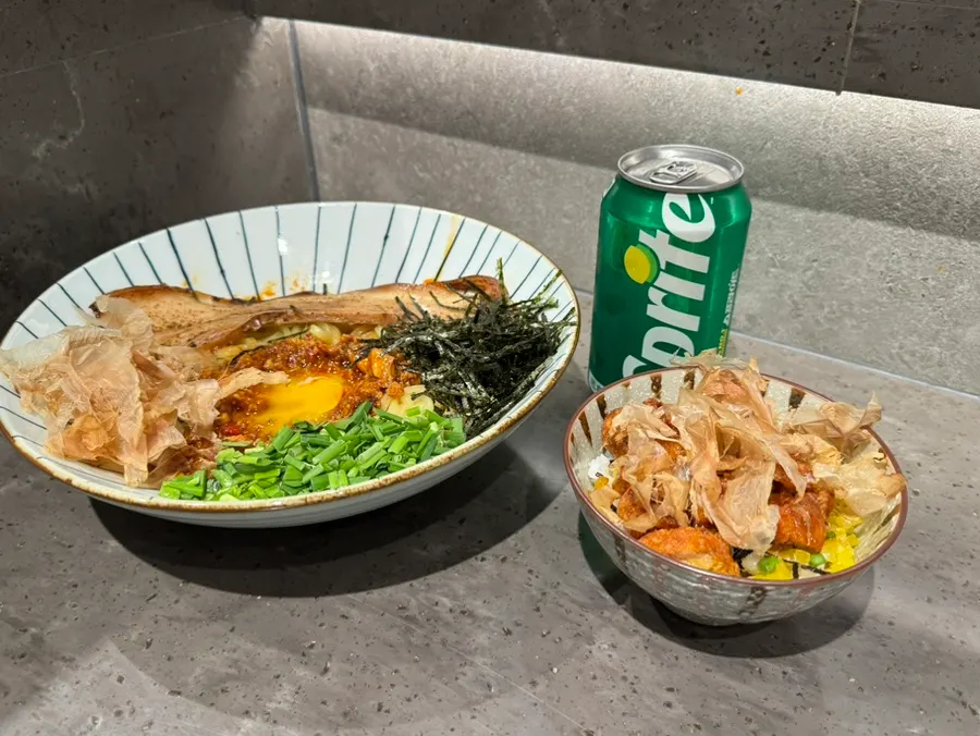 멘야서울 식사 마무리 모습