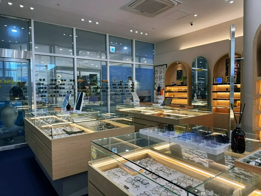 Frame display cases and consultation area