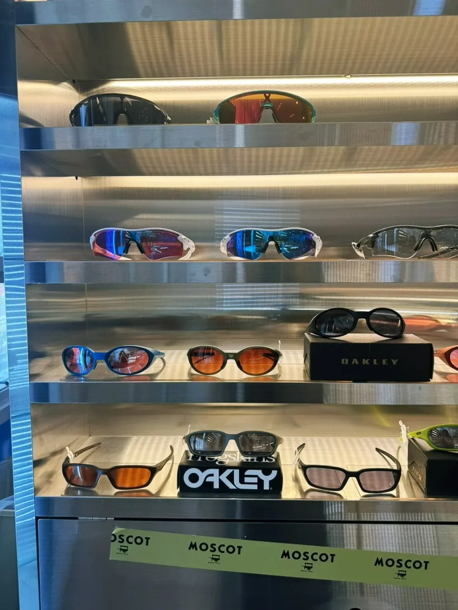 Corner for running and leisure sports eyewear