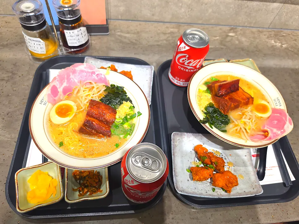 Ramen set with chicken karaage