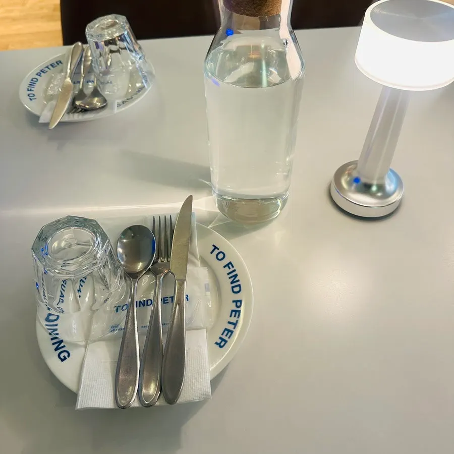 식전 모닝빵과 발사믹 올리브 오일