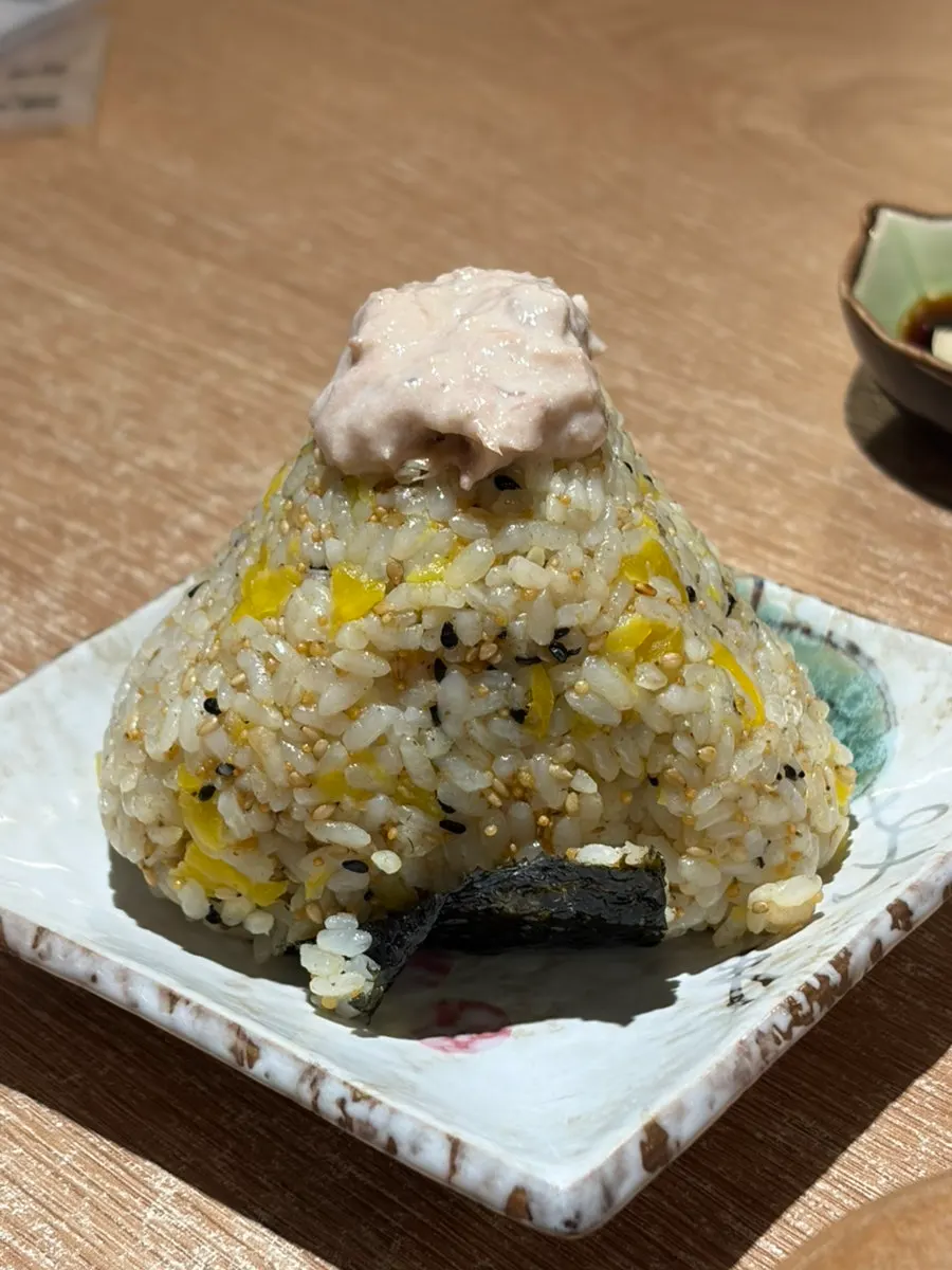 Tuna mayo onigiri