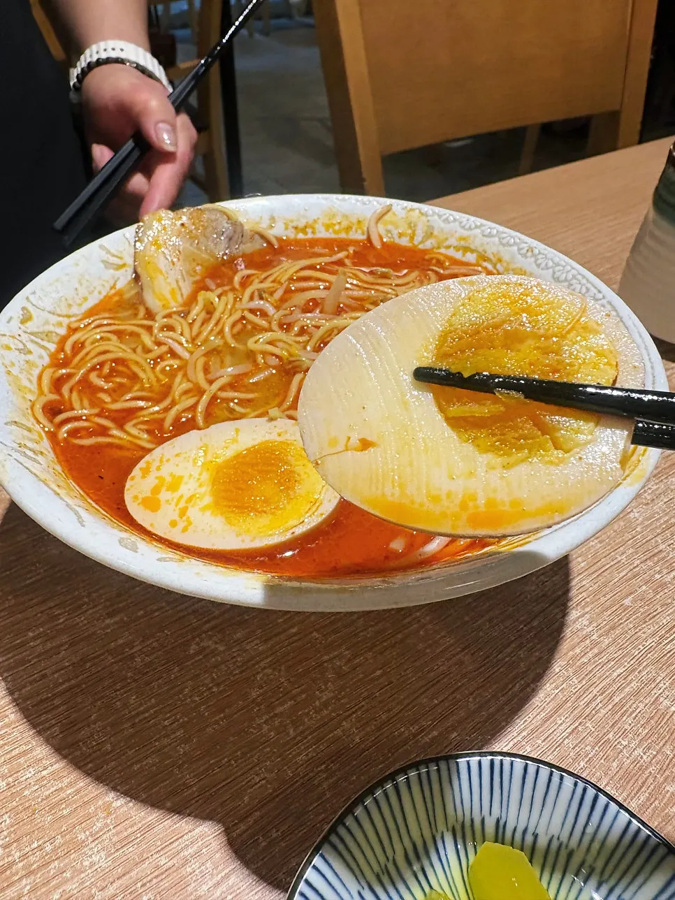 사케동 정식과 한국식 라멘 세트