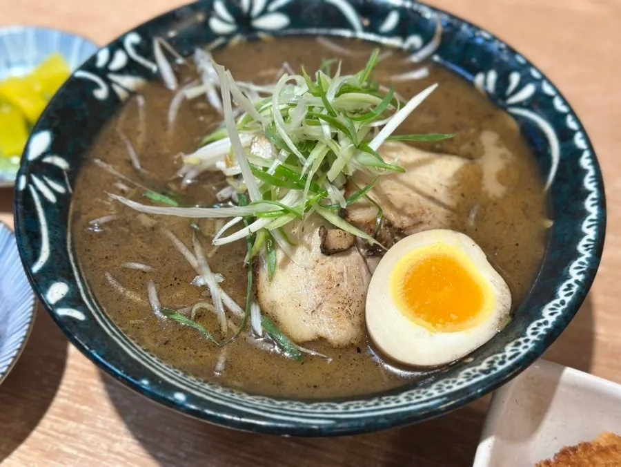 구마모토식 검은마늘 돈코츠 라멘