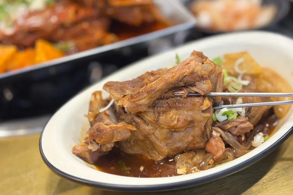 아이와 먹기 좋은 일반맛 궁중뼈찜