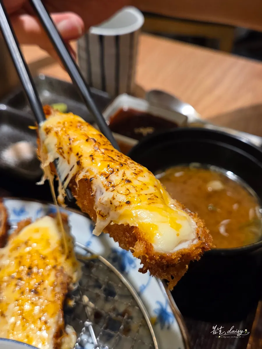 Cheese katsu with torch-charred flavor
