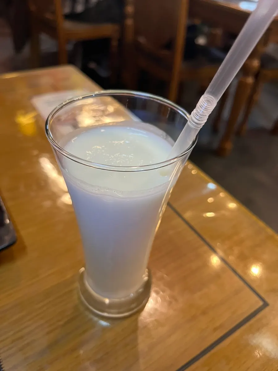Sweet lassi included in the set