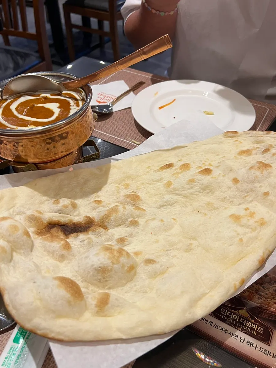 Palak paneer and butter chicken makhani curries