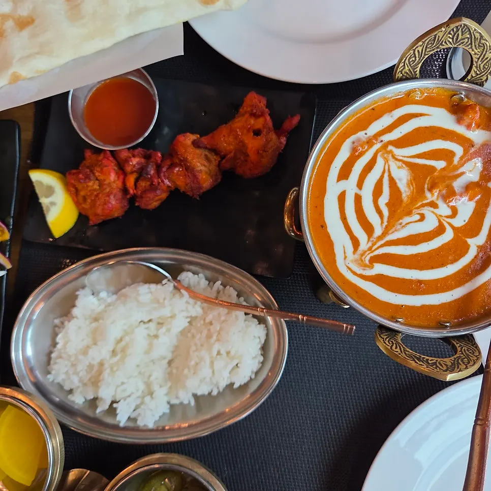 インディア・ダルバーのバターチキンカレー