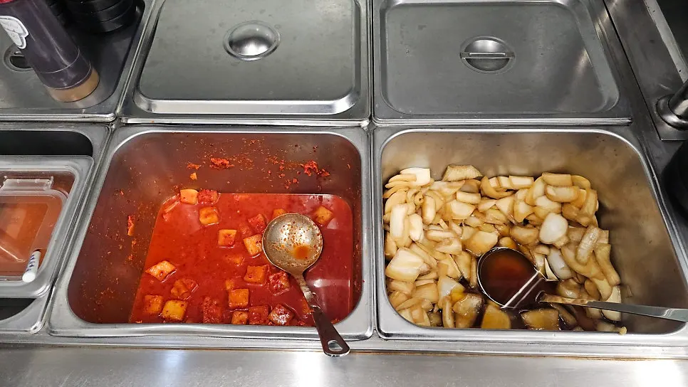 Self-serve banchan station
