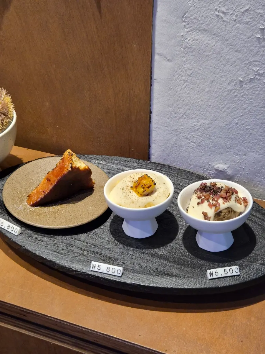 Dessert showcase at Naemyeonui Balgyeon with life-size display samples